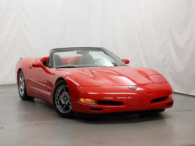 Used 1999 Chevrolet Corvette Convertible w/ Memory Pkg image 1