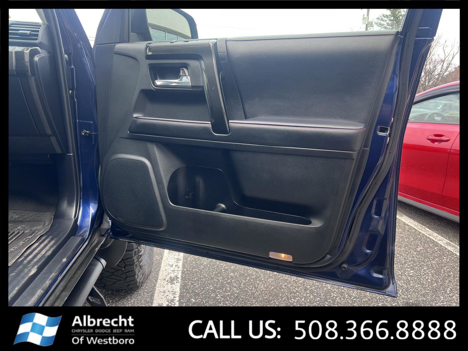 Used 2021 Toyota 4Runner Venture w/ Moonroof Package image 21