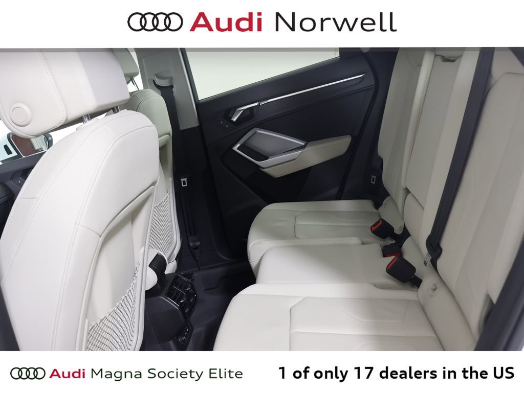 Used 2025 Audi Q3 2.0T Premium w/ Convenience Package image 24