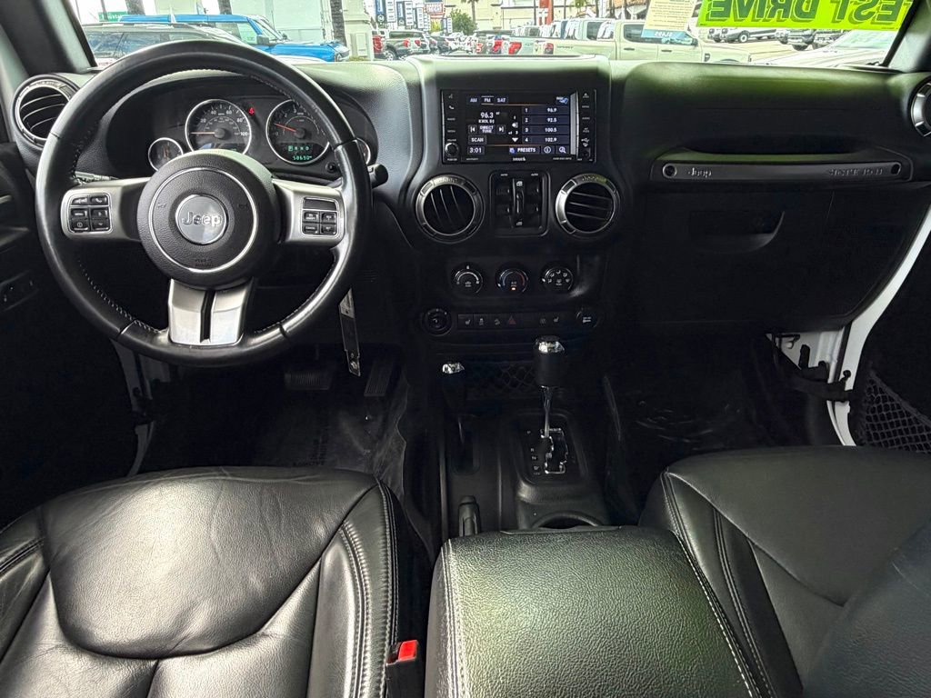 Used 2018 Jeep Wrangler Unlimited Sahara image 29
