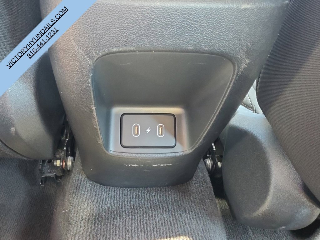 Used 2025 Hyundai Elantra SEL FWD image 26
