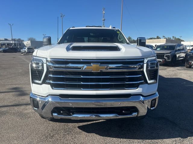Certified 2025 Chevrolet Silverado 2500 LTZ w/ LTZ Premium Package image 8