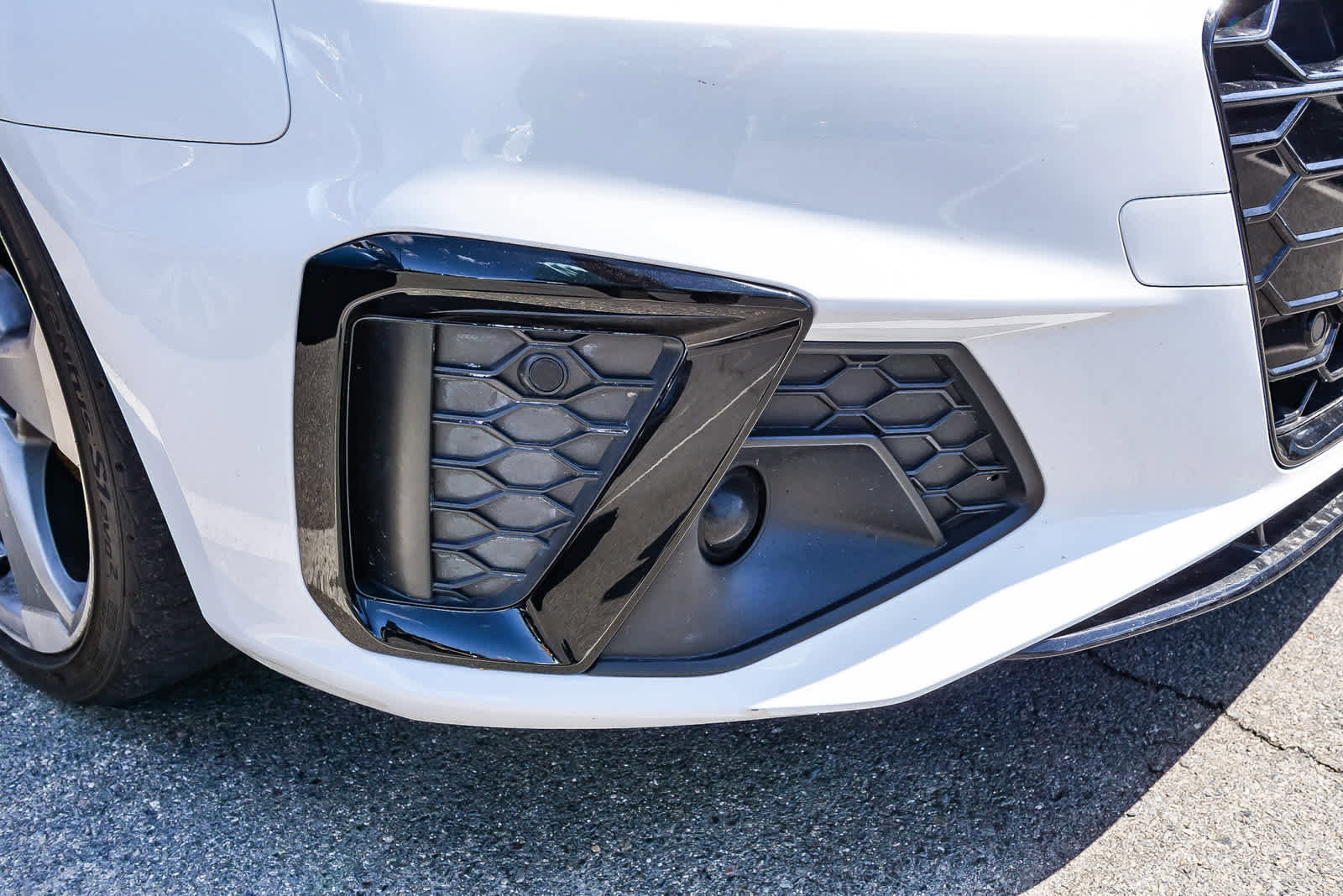 Used 2024 Audi A4 2.0T Premium Plus w/ Premium Plus Package image 8