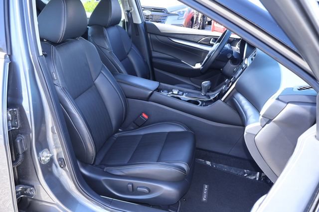 Used 2017 Nissan Maxima 3.5 SV w/ Dynamic Package image 18