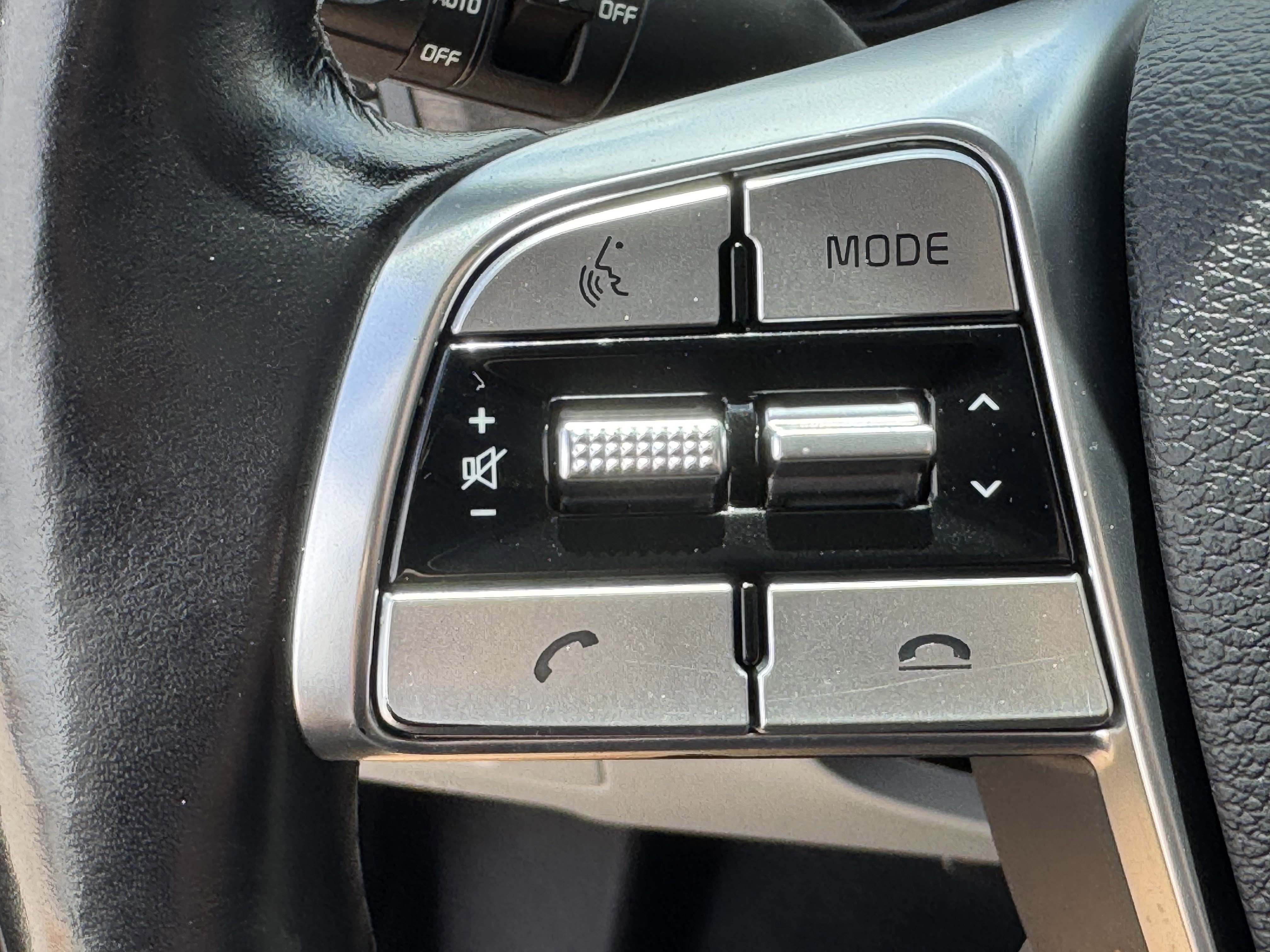 Used 2021 Kia Telluride SX w/ Nightfall Edition Package AWD/4WD image 24