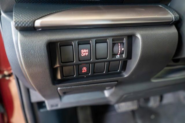 Used 2023 Subaru Forester Premium AWD/4WD image 21