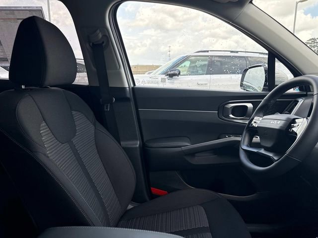 New 2026 Kia Sorento LX FWD image 12