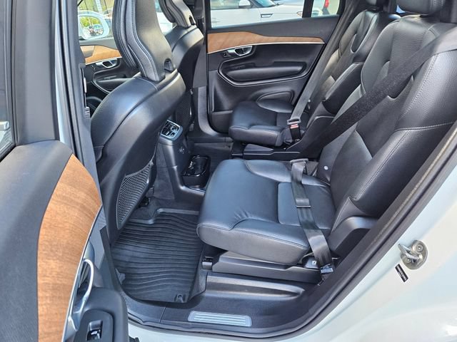 Certified 2025 Volvo XC90 T8 Plus w/ Protection Package Premier AWD/4WD image 15