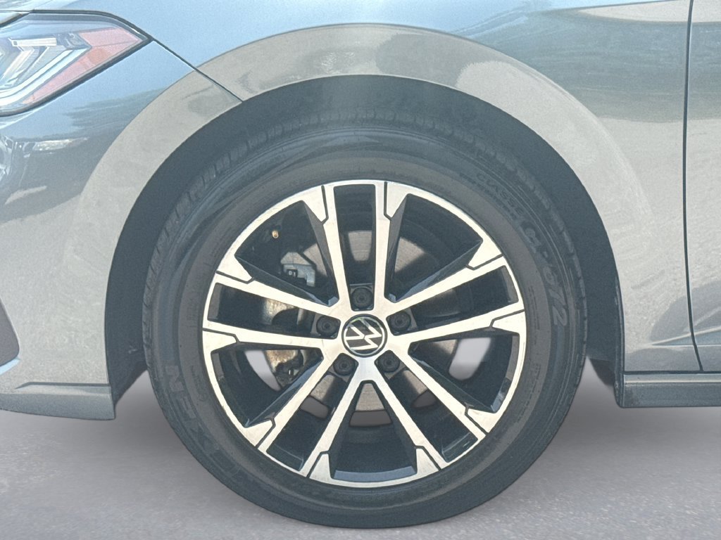 Used 2025 Volkswagen Jetta Sport FWD image 18