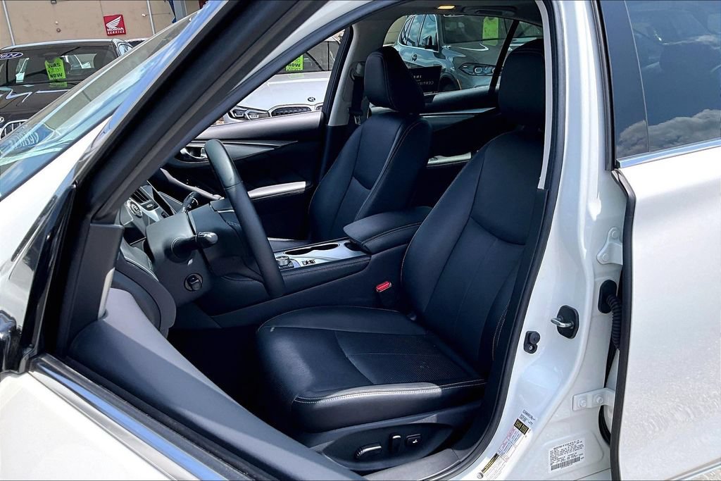 Certified 2023 INFINITI Q50 Luxe w/ Cargo Package RWD image 35