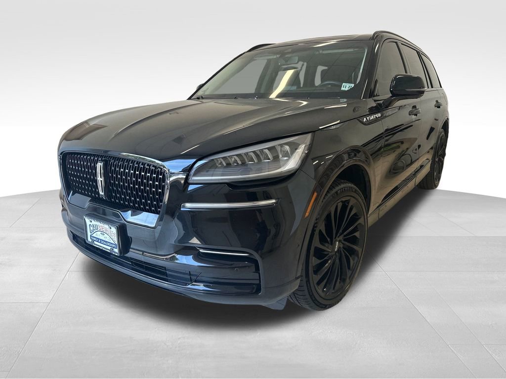Used 2023 Lincoln Aviator Reserve w/ Equipment Group 201A image 4