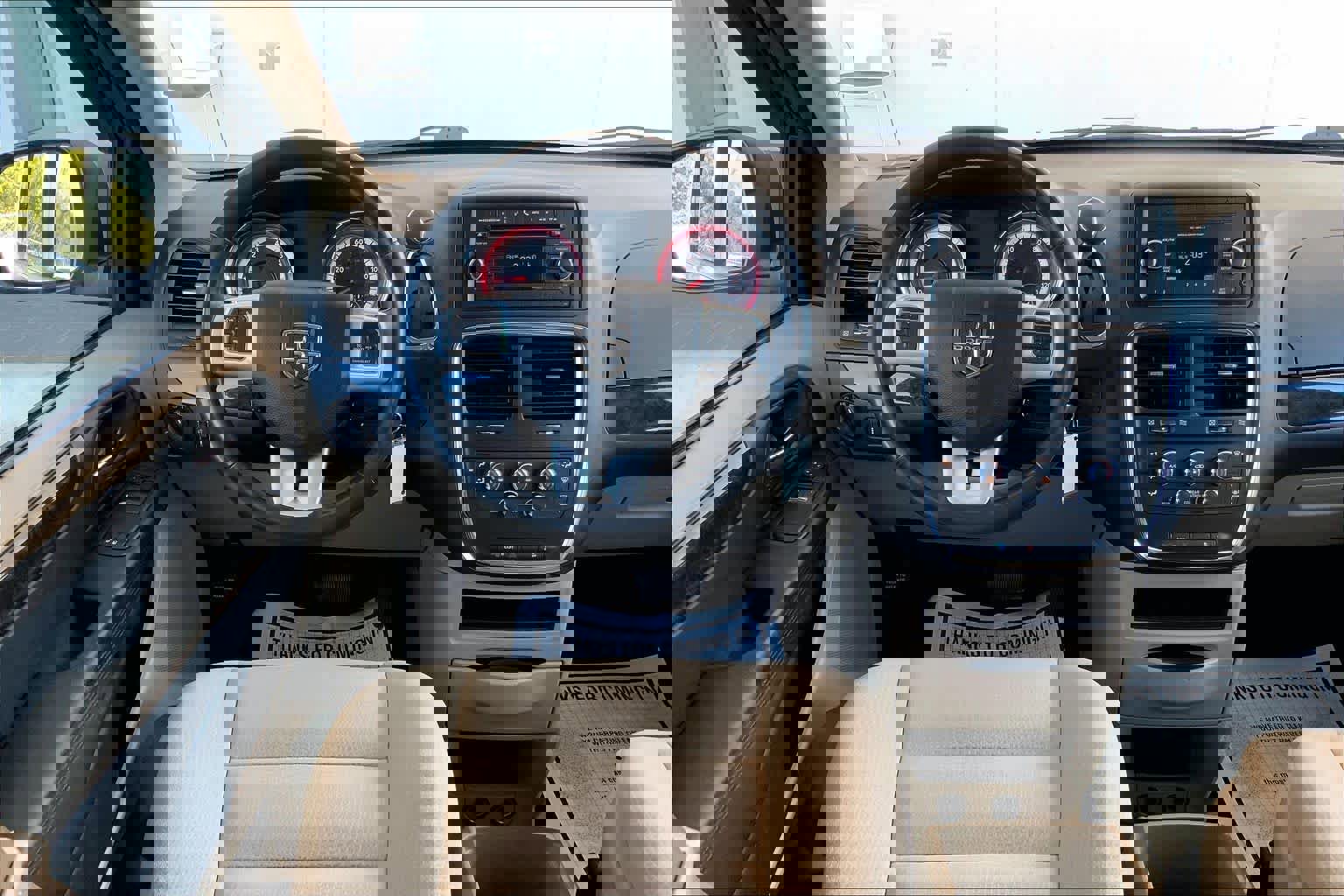 Used 2016 Dodge Grand Caravan SE w/ Quick Order Package 29E SE image 6