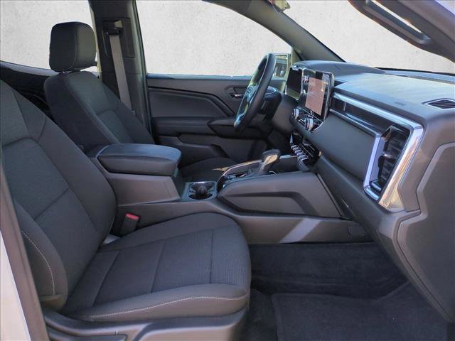 Used 2025 GMC Canyon Elevation RWD image 21