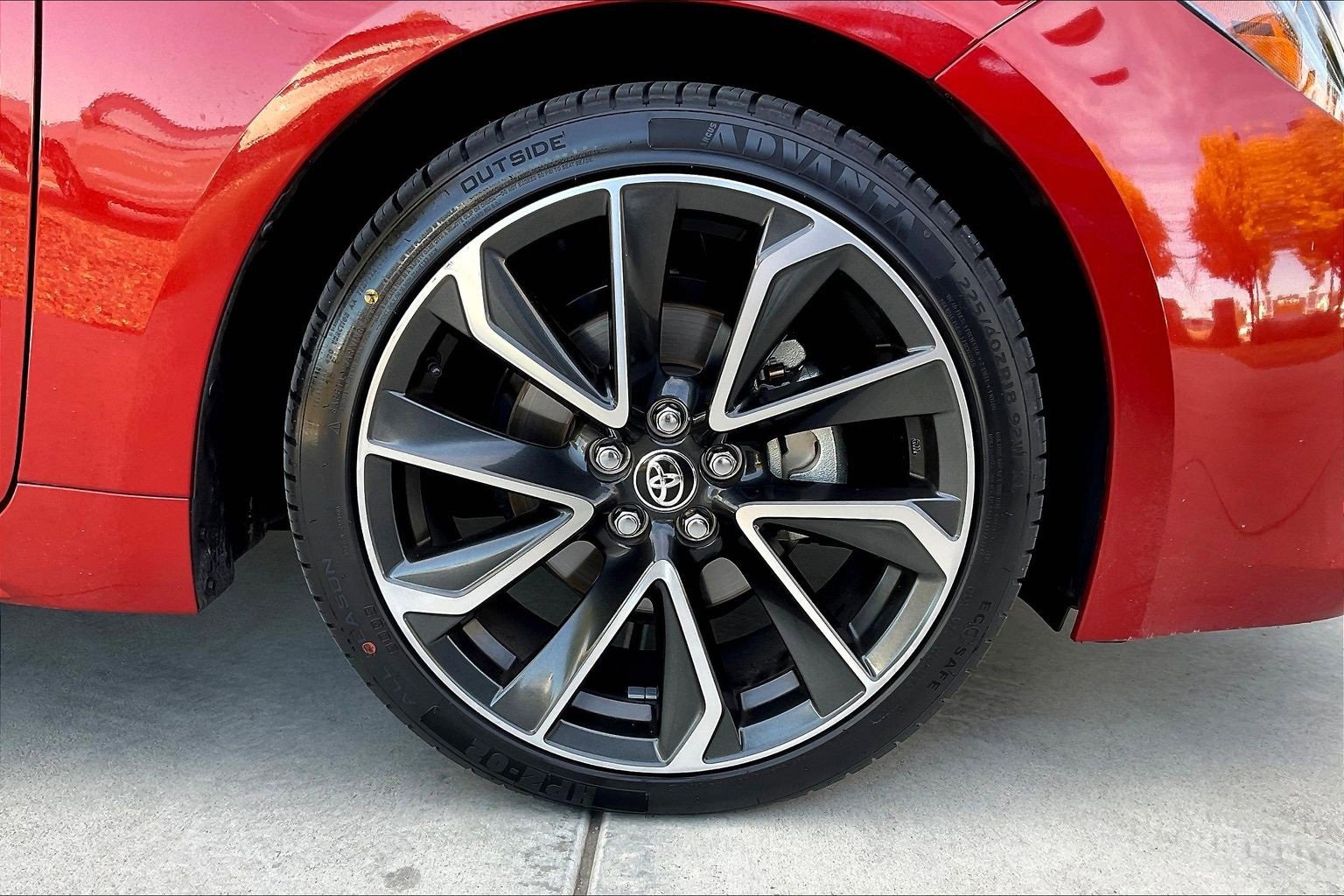 Used 2019 Toyota Corolla XSE w/ Carpet Mat Package image 22