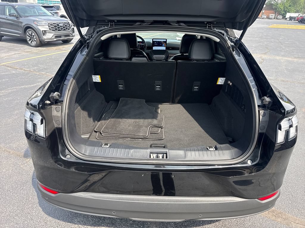 Used 2025 Ford Mustang Mach-E Select AWD/4WD image 13