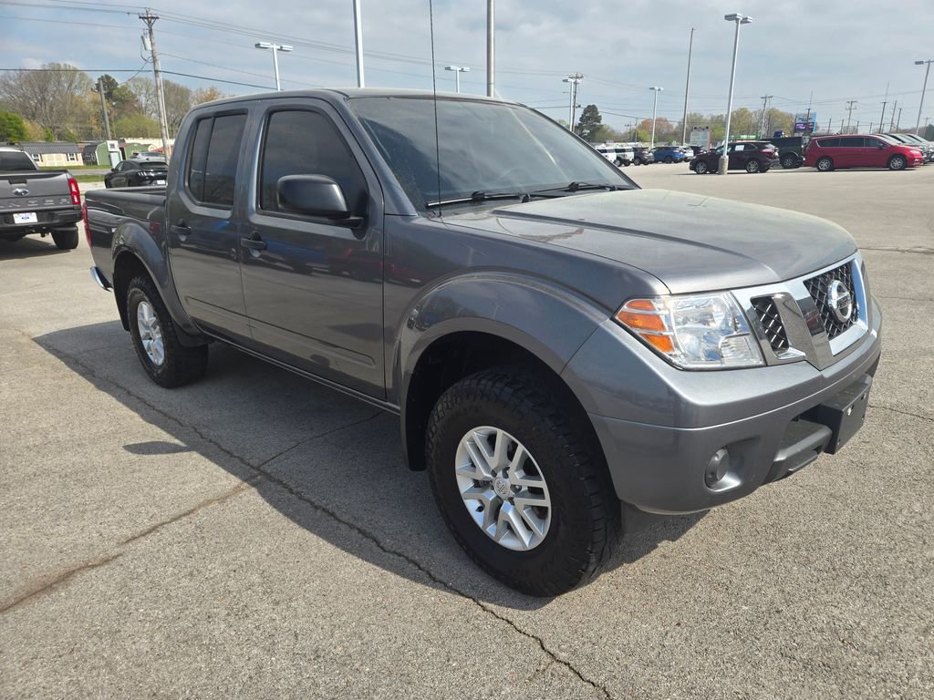 Used 2021 Nissan Frontier SV w/ SV Utility Package image 2