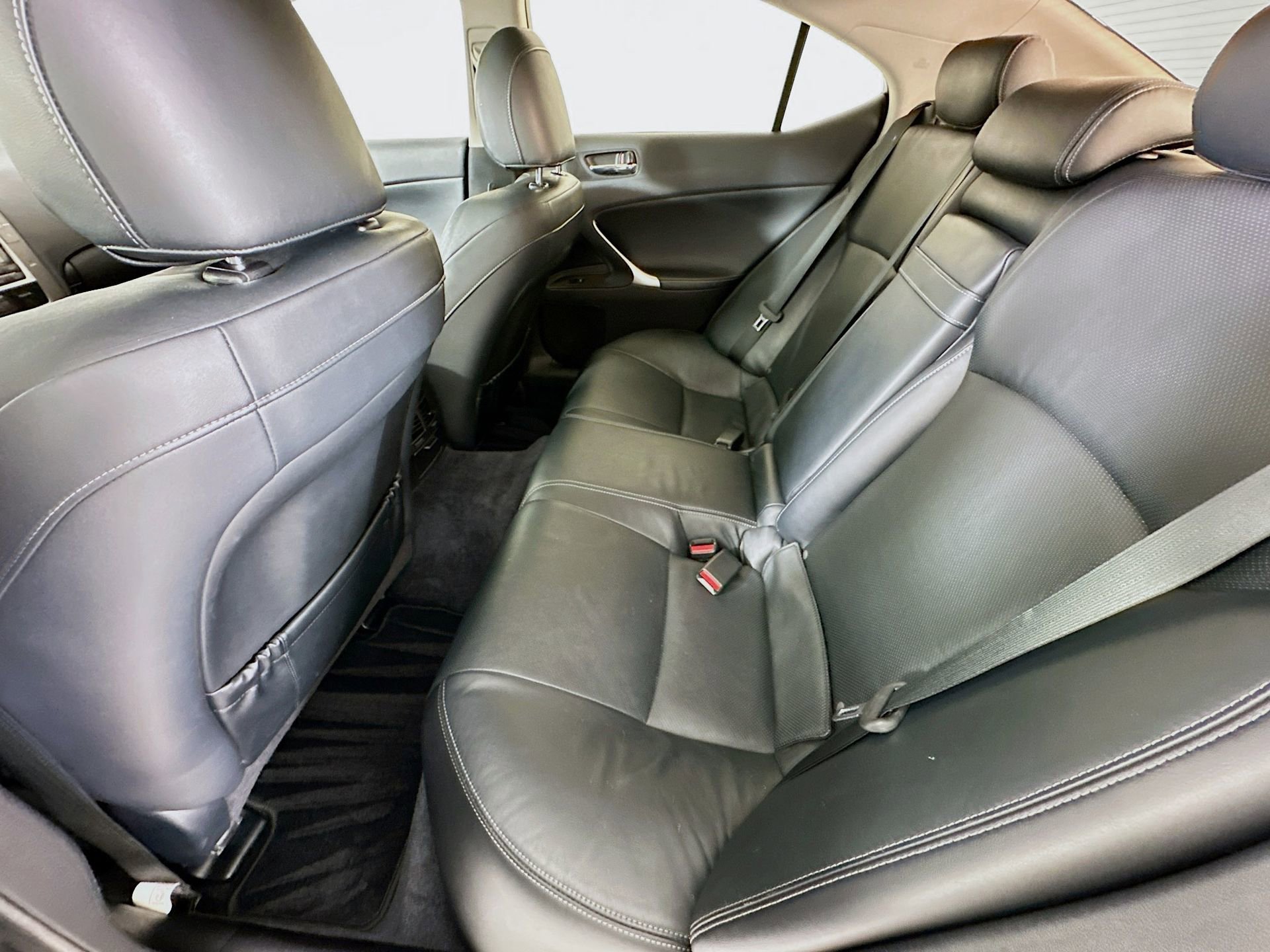 Used 2010 Lexus IS 250 image 24