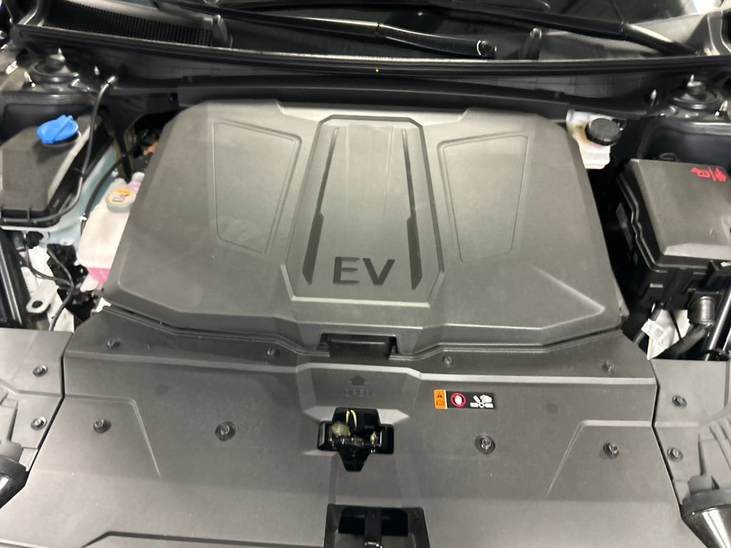 New 2026 Hyundai Ioniq 5 SEL AWD/4WD image 25