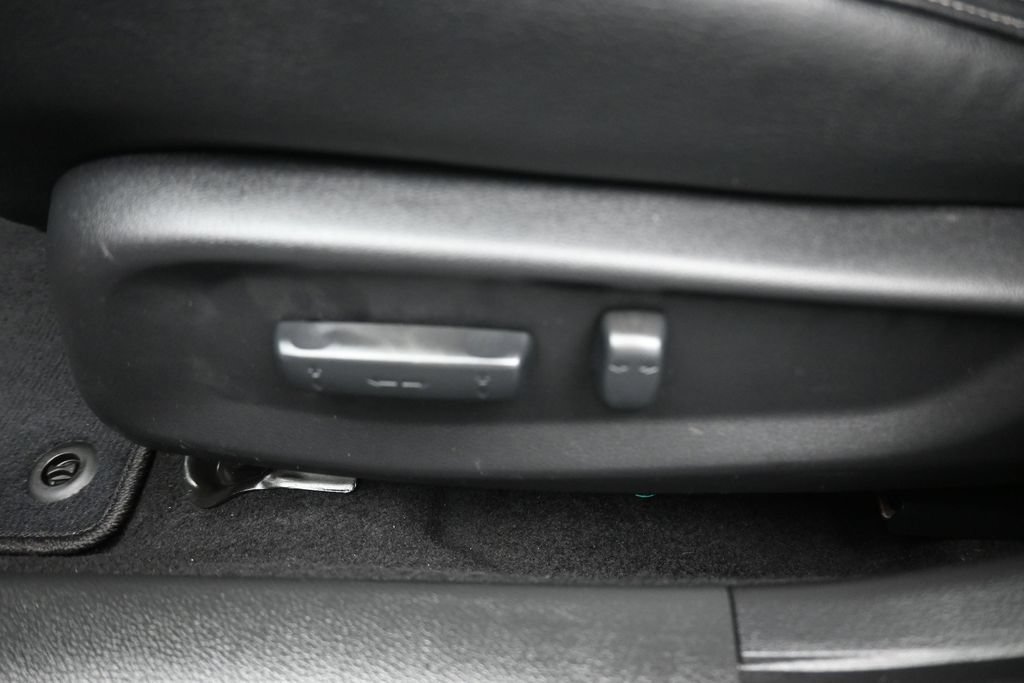 Used 2019 Honda Civic Touring image 13