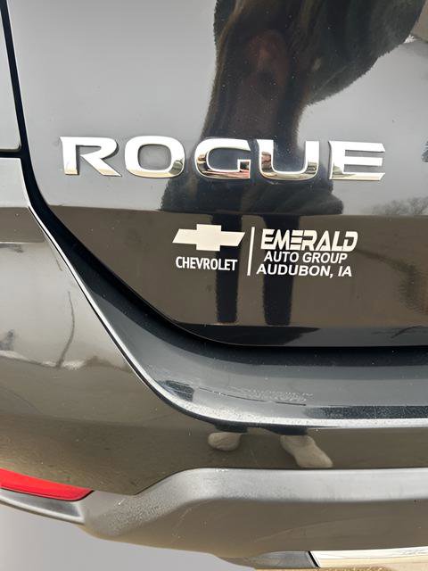 Used 2020 Nissan Rogue SV image 31