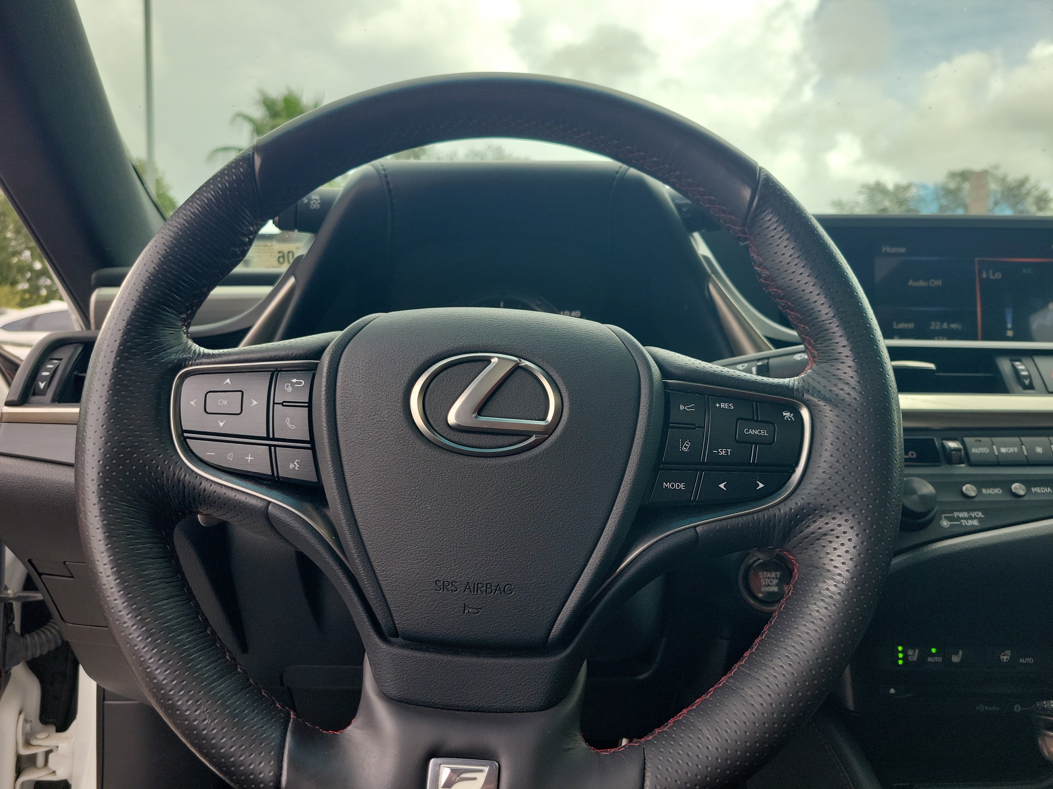 Used 2019 Lexus ES 350 F Sport w/ Accessory Package 2 FWD image 19