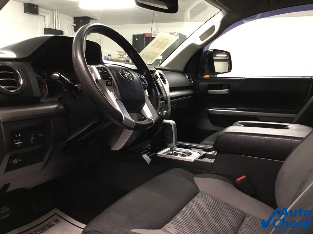 Used 2014 Toyota Tundra SR5 w/ TRD Off Road Package AWD/4WD image 35