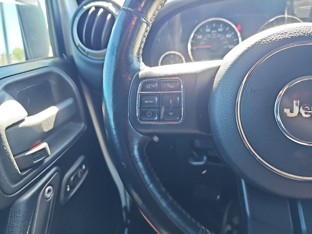 Used 2015 Jeep Wrangler Unlimited Sport w/ Quick Order Package 24S AWD/4WD image 17