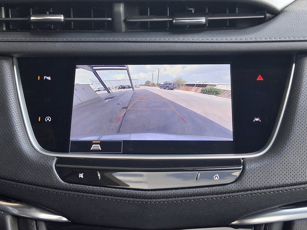 Certified 2024 Cadillac XT6 Luxury w/ LPO, Floor Liner Package FWD image 15