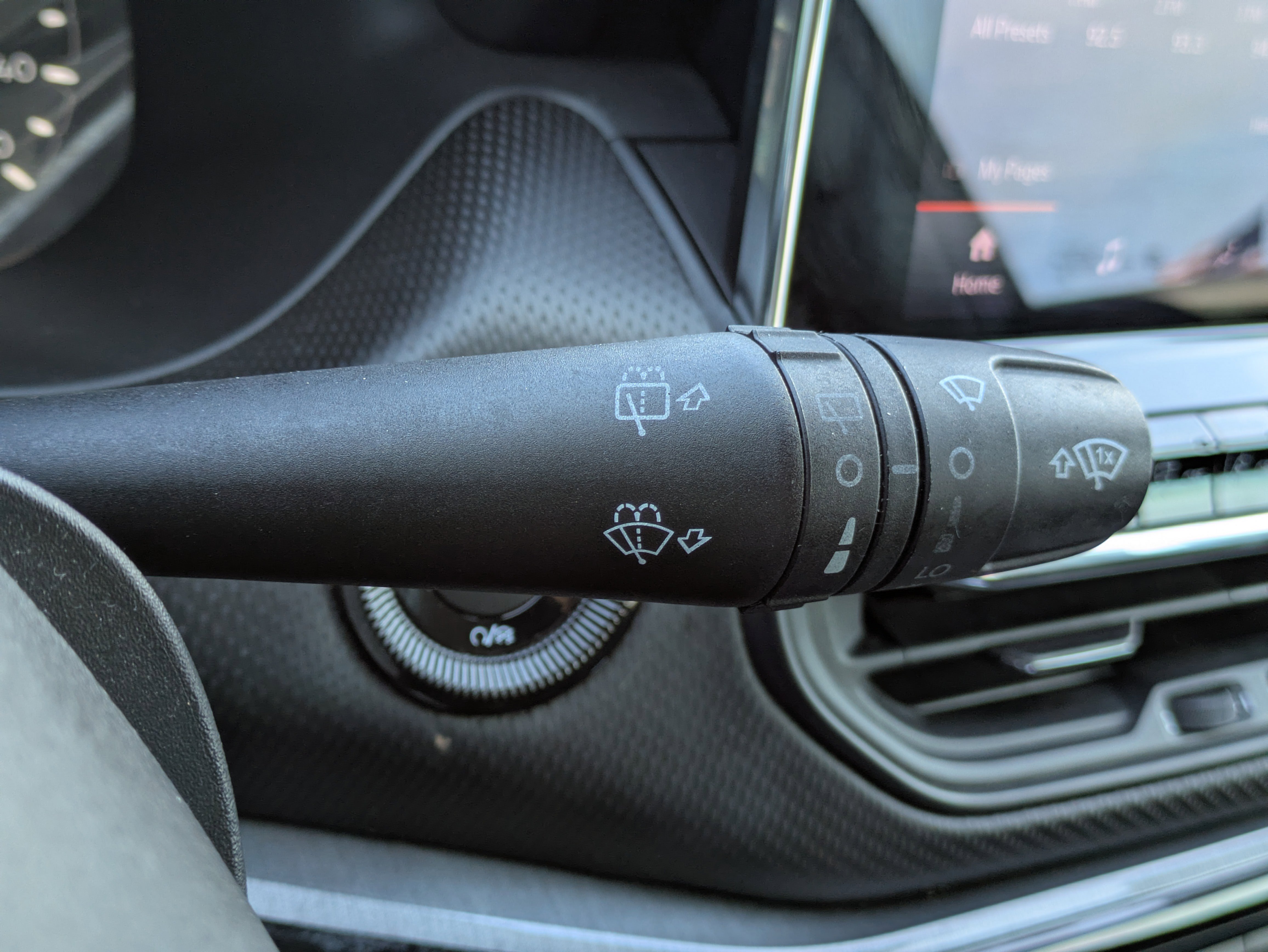 Used 2022 Jeep Compass Trailhawk w/ Trailhawk Convenience Group image 17