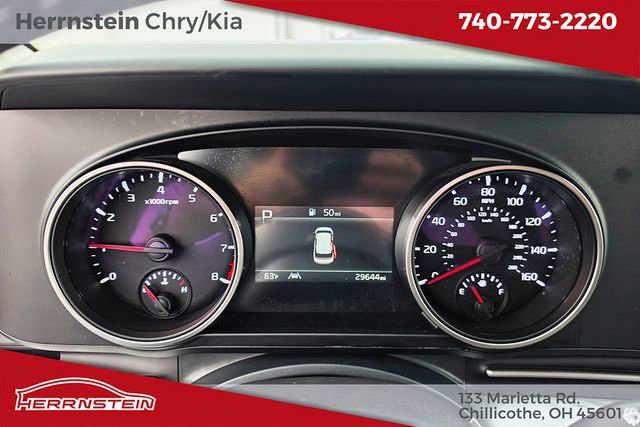 Used 2024 Kia Carnival LX FWD image 17