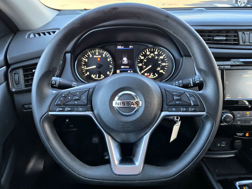 Used 2019 Nissan Rogue S image 24