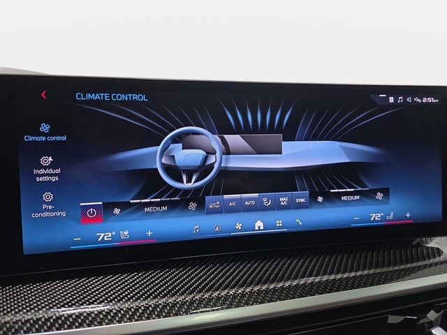 Used 2024 BMW X7 M60i w/ Executive Package image 24