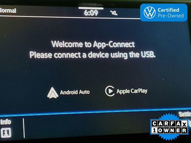 Certified 2024 Volkswagen Taos SE image 14