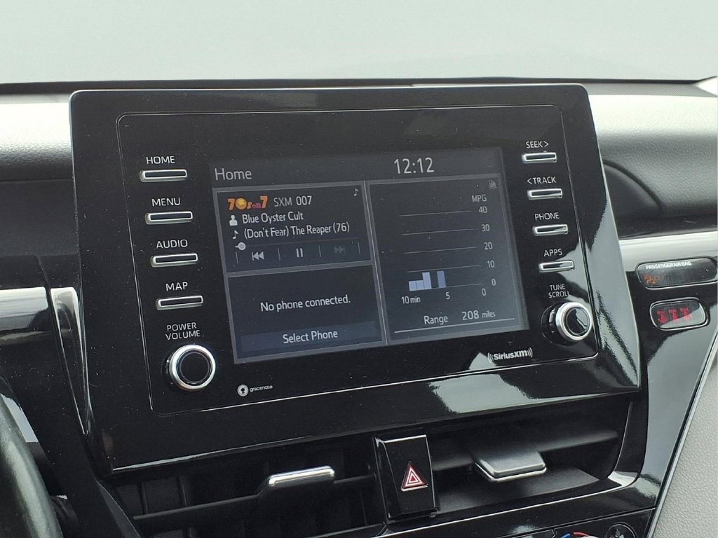 Used 2023 Toyota Camry SE w/ Convenience Package FWD image 5