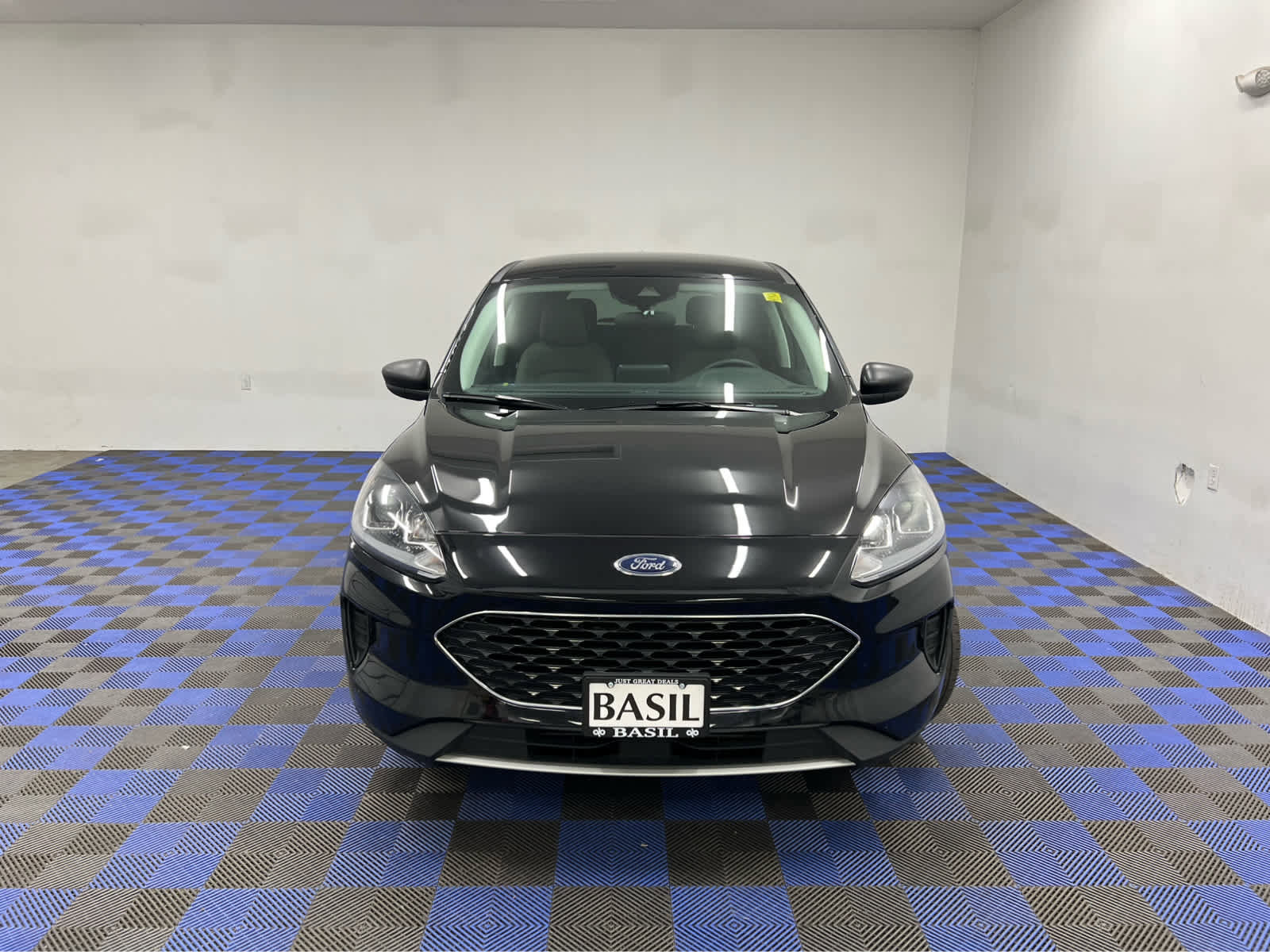Used 2022 Ford Escape SE w/ Cold Weather Package image 7