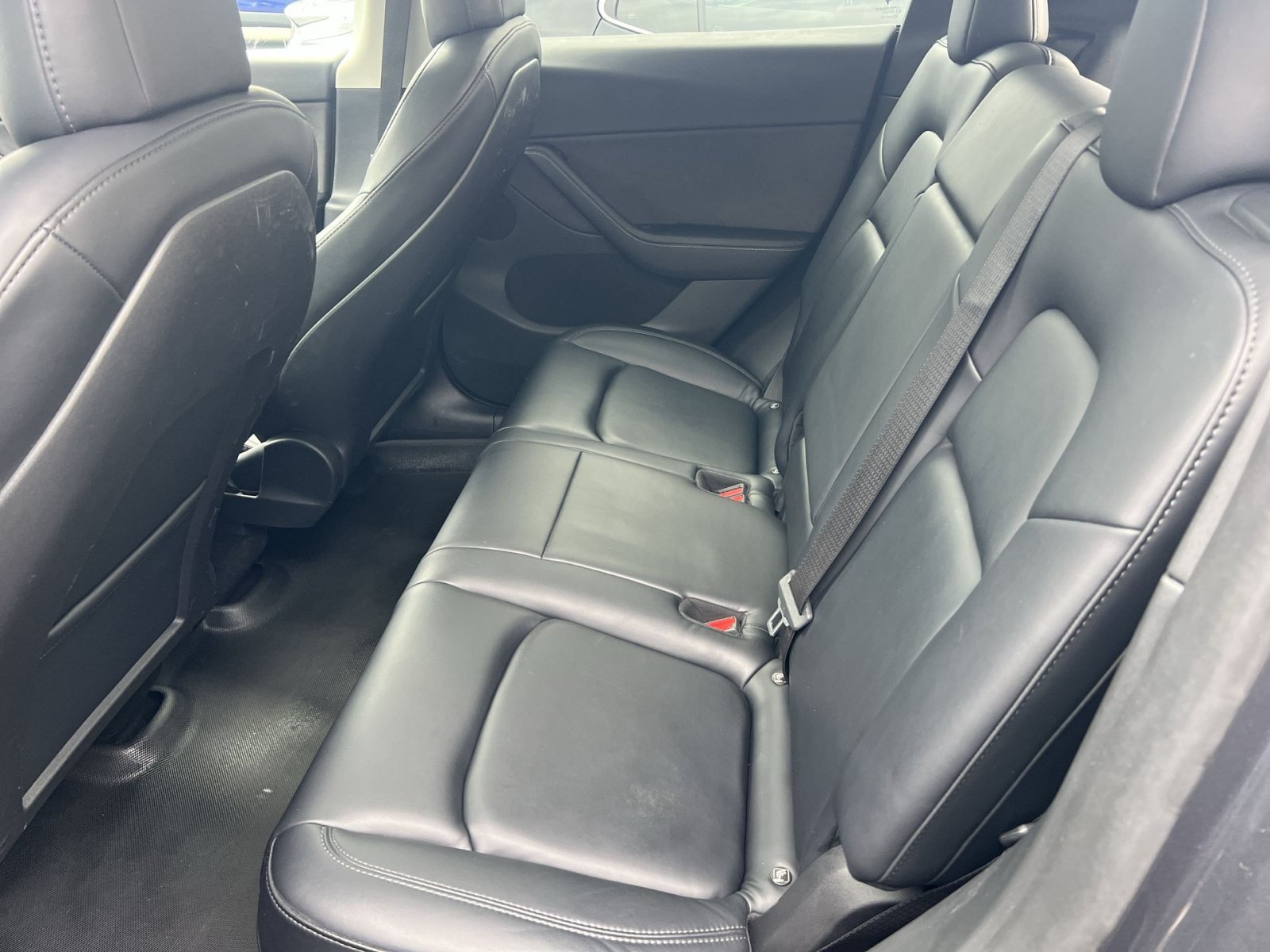 Used 2022 Tesla Model Y Performance AWD/4WD image 21