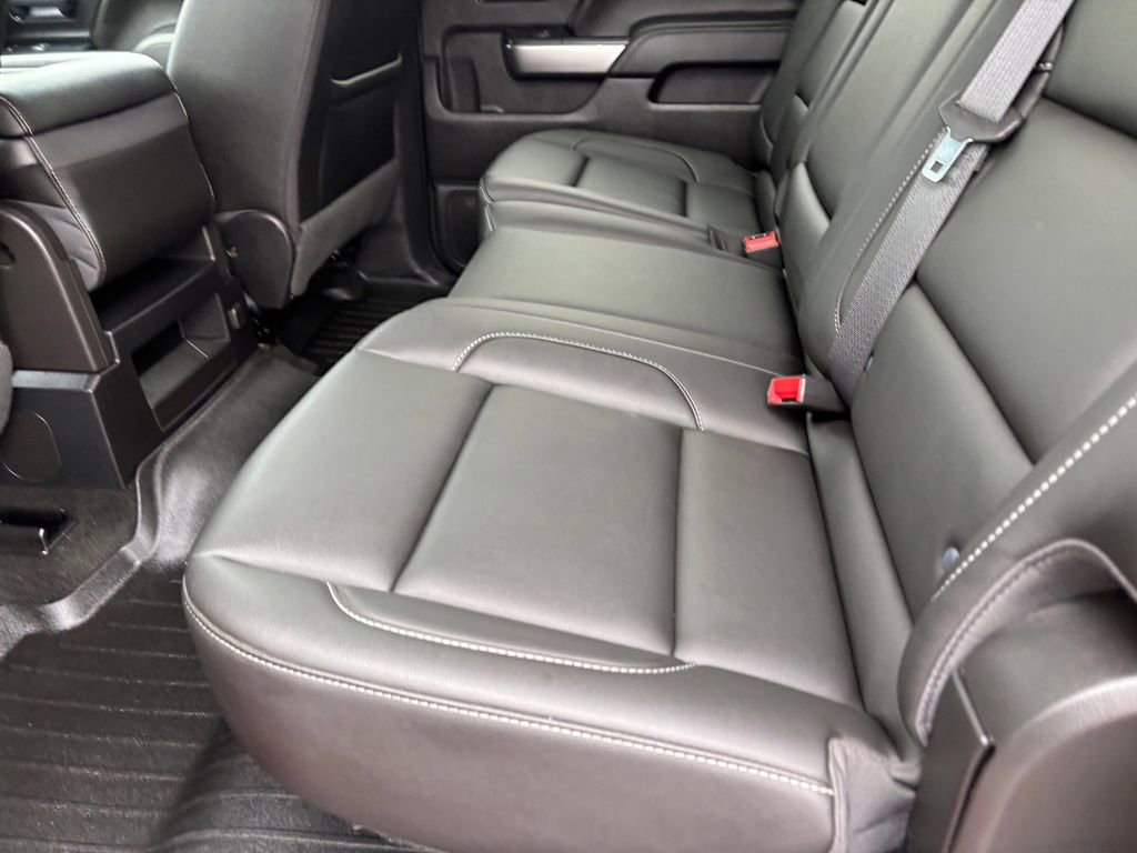 Certified 2018 Chevrolet Silverado 1500 LT w/ All Star Edition AWD/4WD image 23