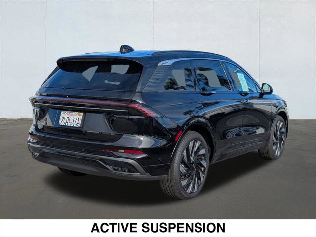 Used 2024 Lincoln Nautilus Black Label w/ Jet Appearance Package (87T) image 5