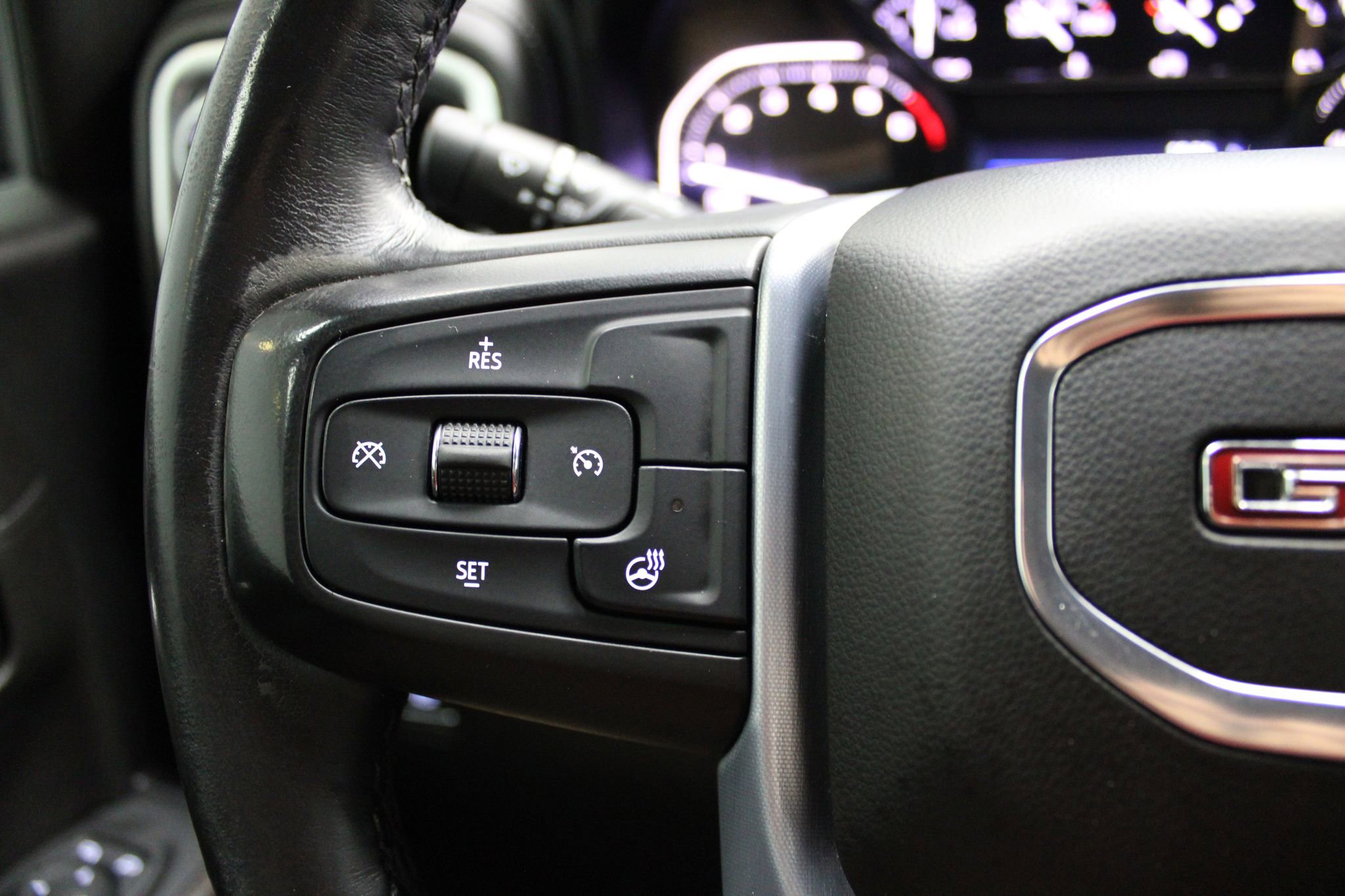 Used 2019 GMC Sierra 1500 SLT w/ SLT Convenience Package AWD/4WD image 41