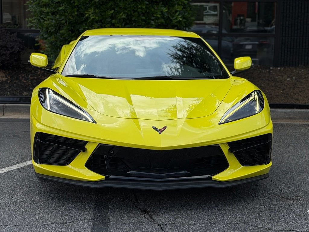 Used 2021 Chevrolet Corvette Stingray Convertible w/ Z51 Performance Package RWD image 3