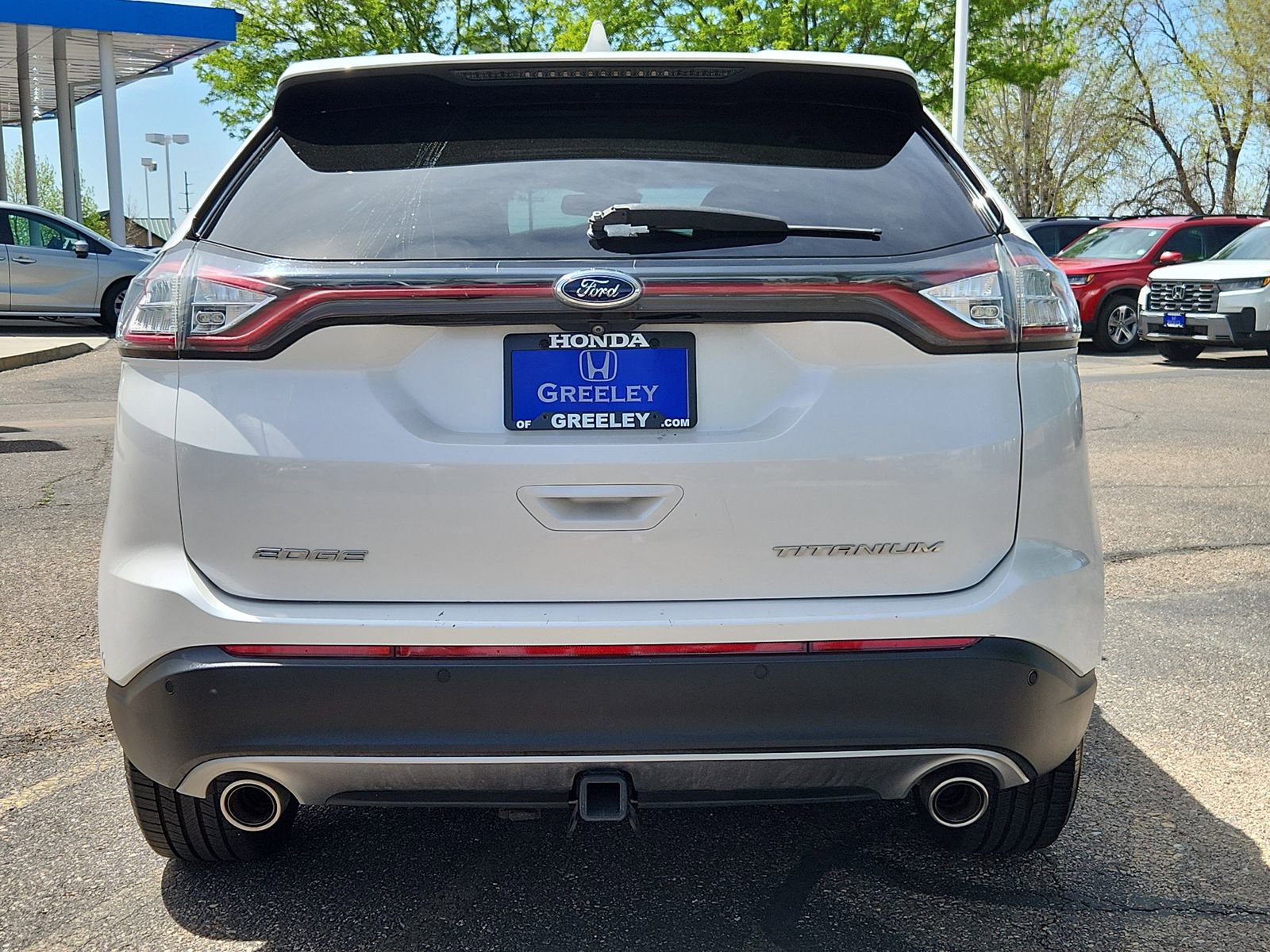 Used 2017 Ford Edge Titanium w/ Equipment Group 302A FWD image 4