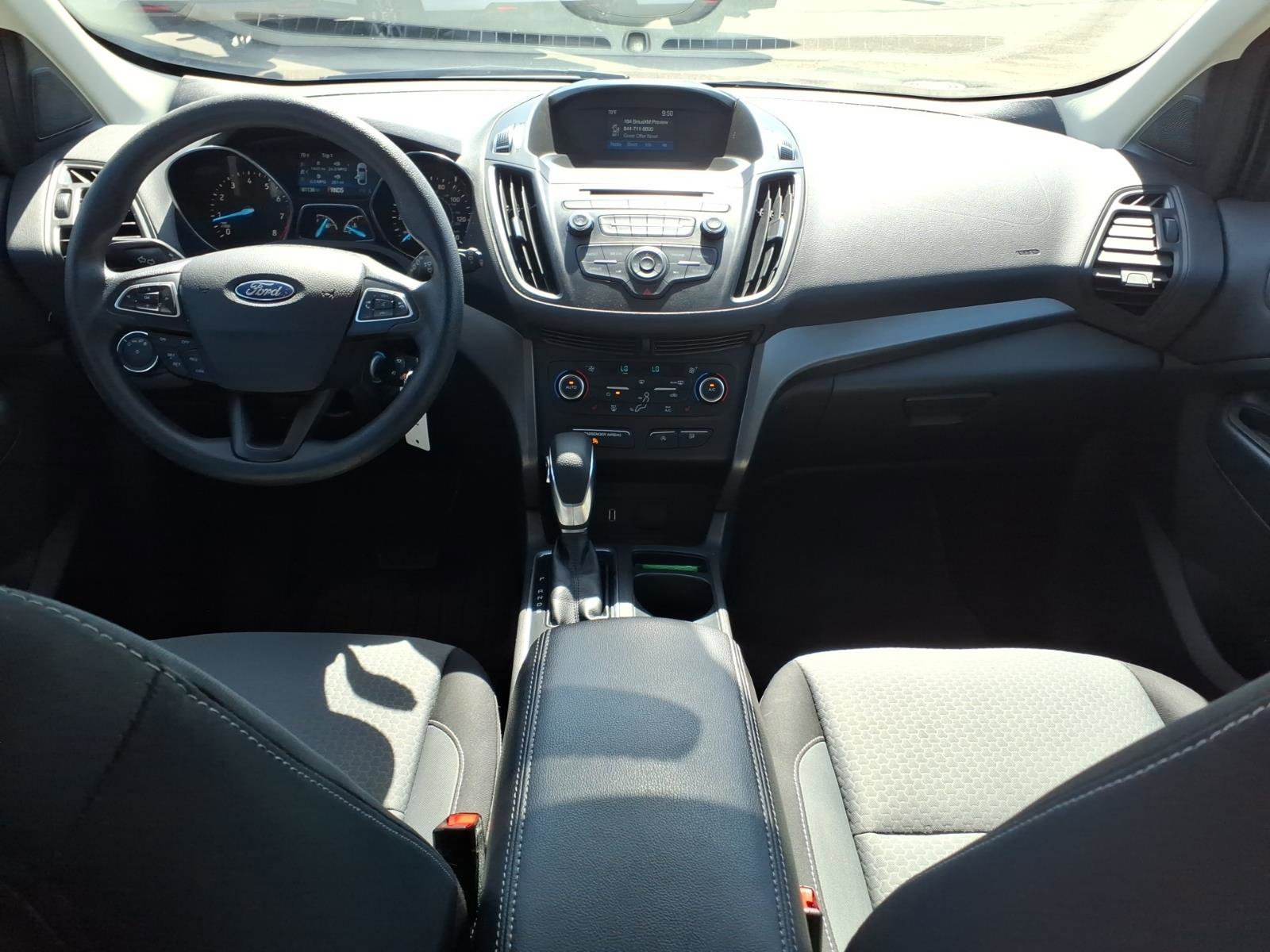 Used 2018 Ford Escape SE image 12