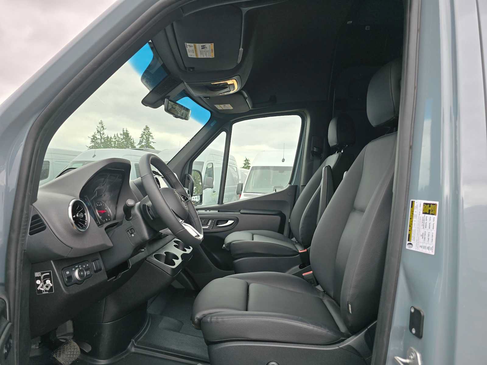 Used 2026 Mercedes-Benz Sprinter 2500 image 21