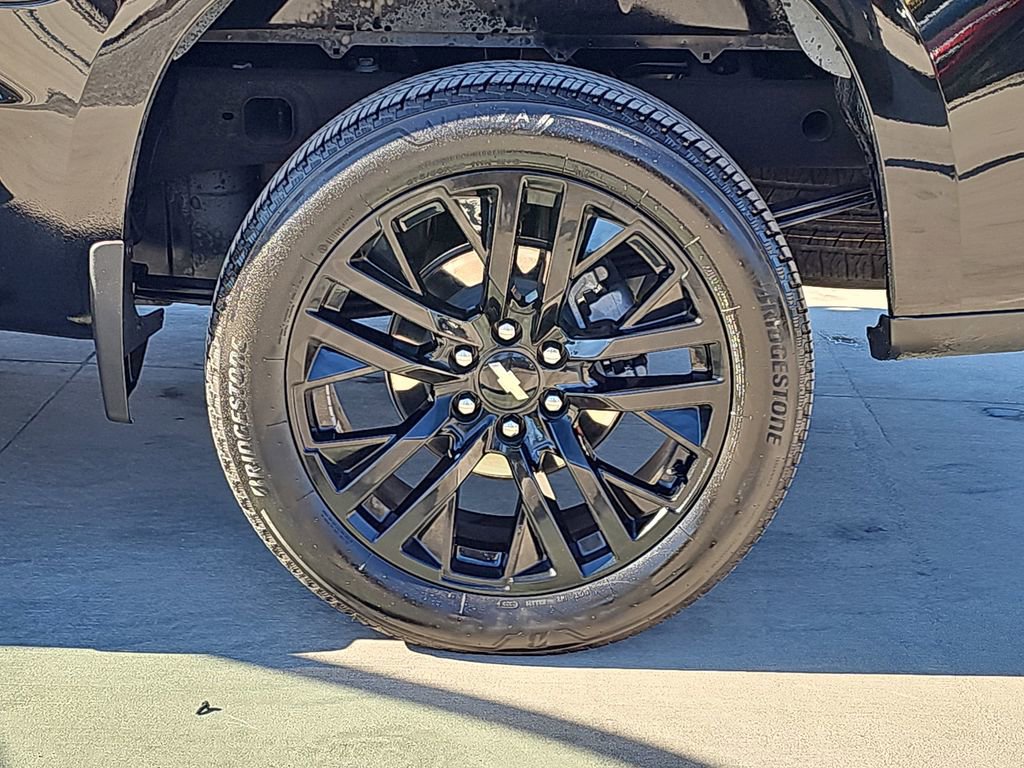 Used 2022 Chevrolet Silverado 1500 Custom image 36