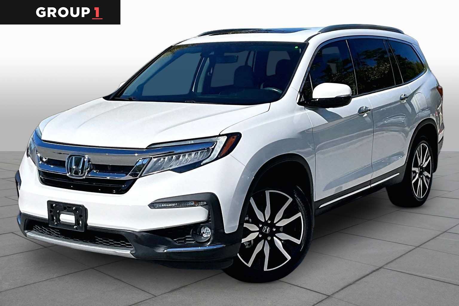 Used 2022 Honda Pilot Touring image 1