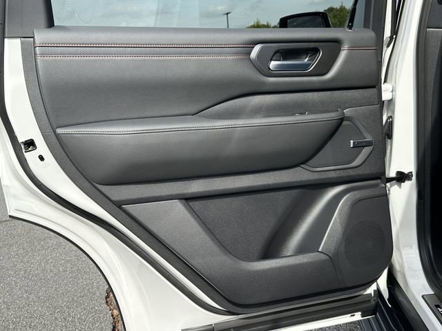 New 2026 Nissan Armada PRO-4X image 17