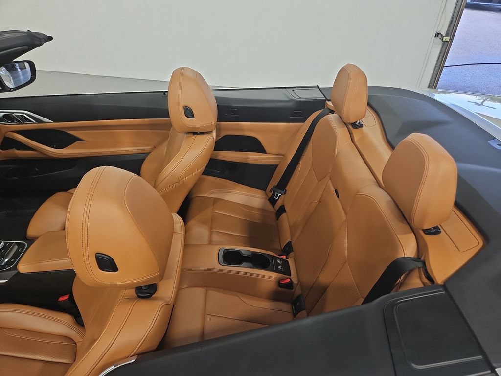Used 2024 BMW 430i Convertible RWD image 26
