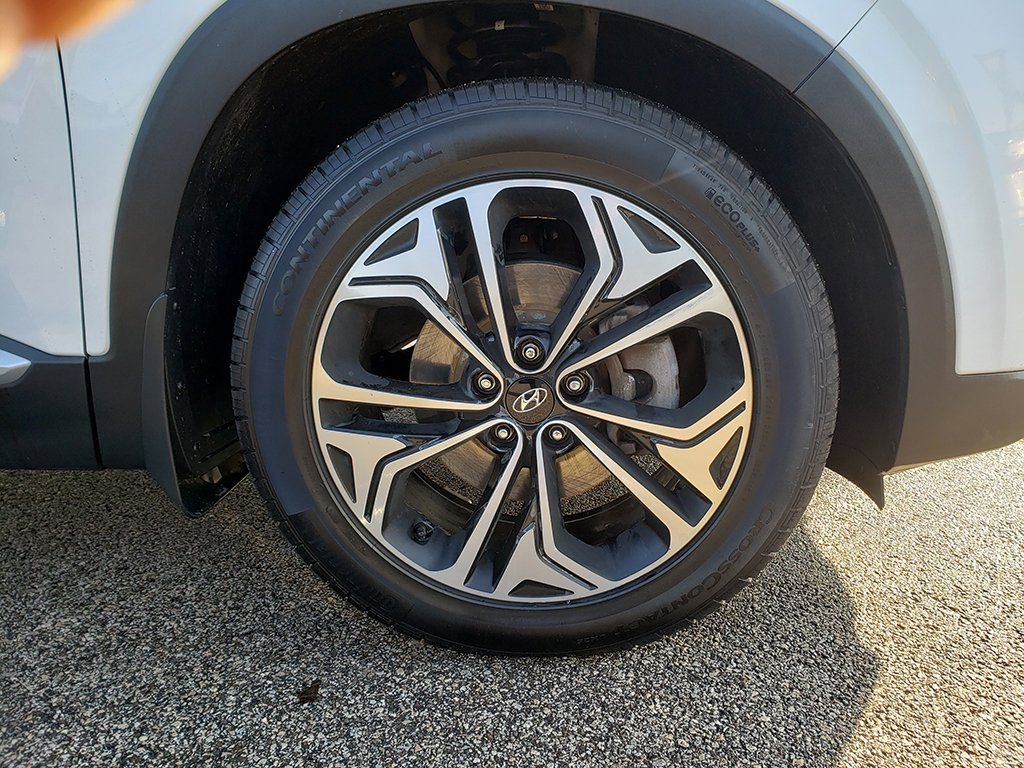 Used 2019 Hyundai Santa Fe AWD image 16