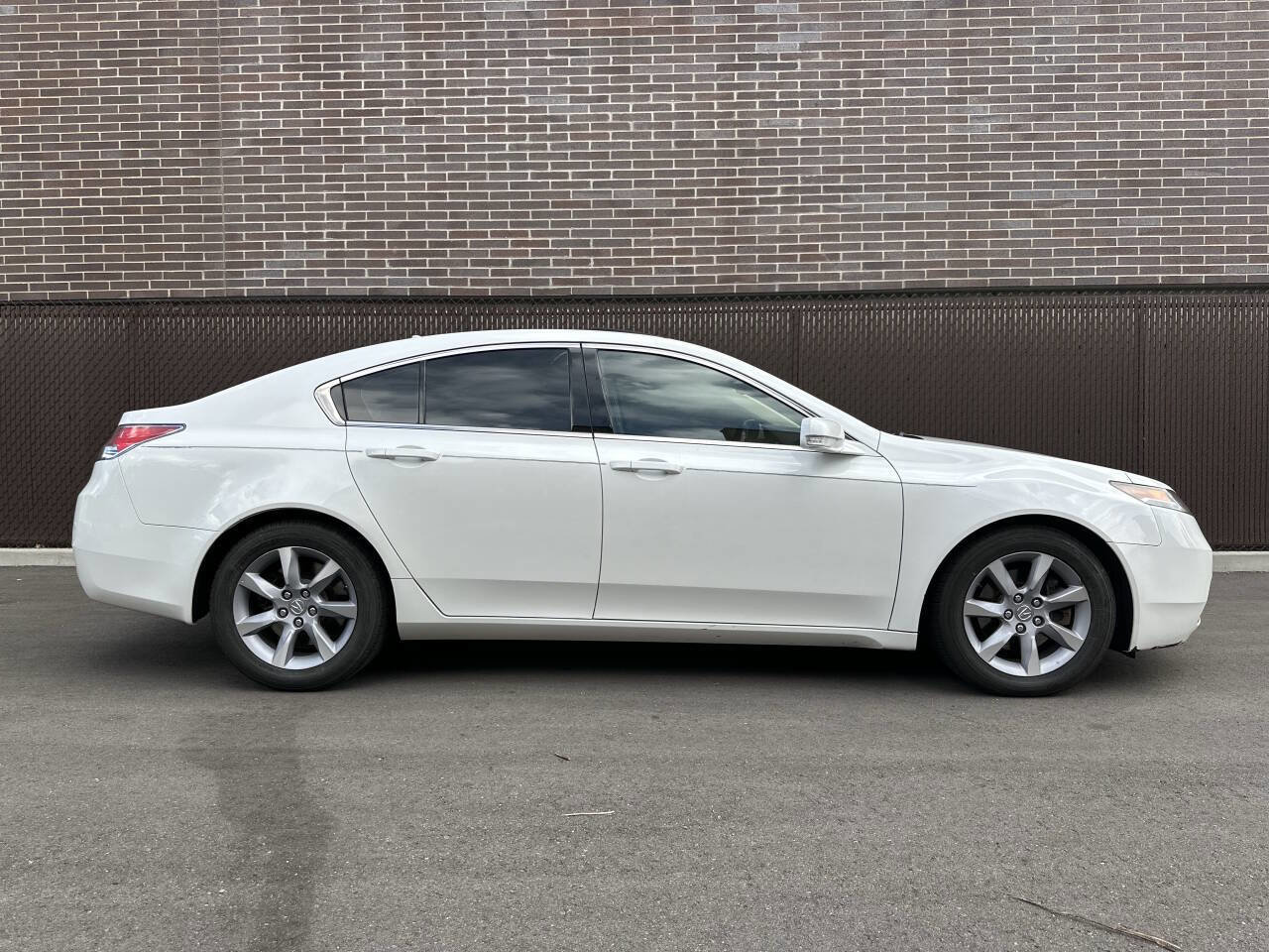 Used 2012 Acura TL image 4
