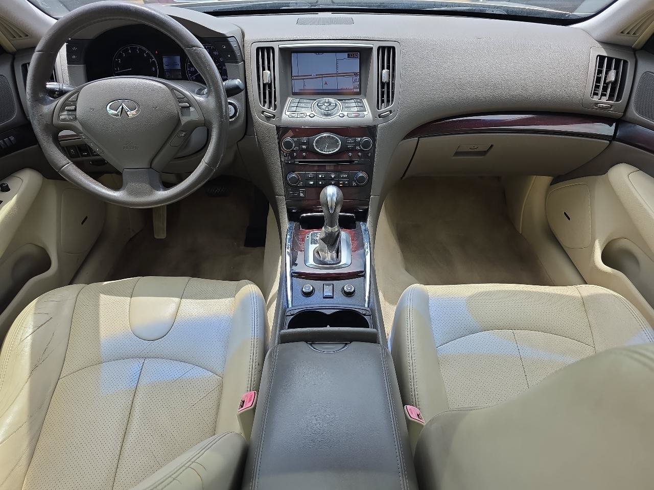 Used 2013 INFINITI G37 x Sedan w/ Premium Pkg AWD/4WD image 25